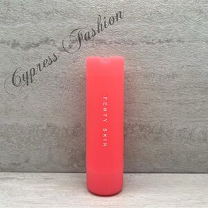 🎉 $5 Fenty Beauty Limited Edition Case for Hydravizor Moisturizer Refills